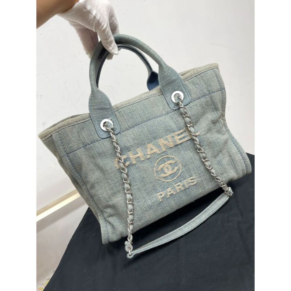 Chanel Women Pre-Loved Bag Very Good Condition